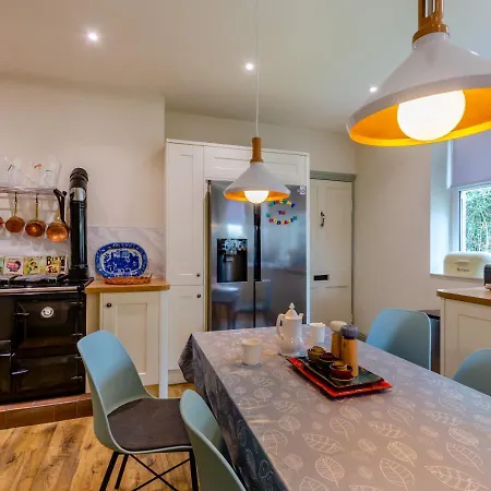 Woodhaven Holiday home Grange-over-Sands